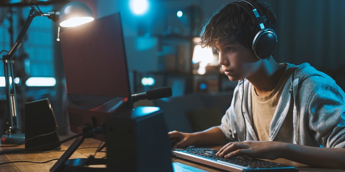 Czym różni się konto offline od online? Poradnik dla początkujących graczy